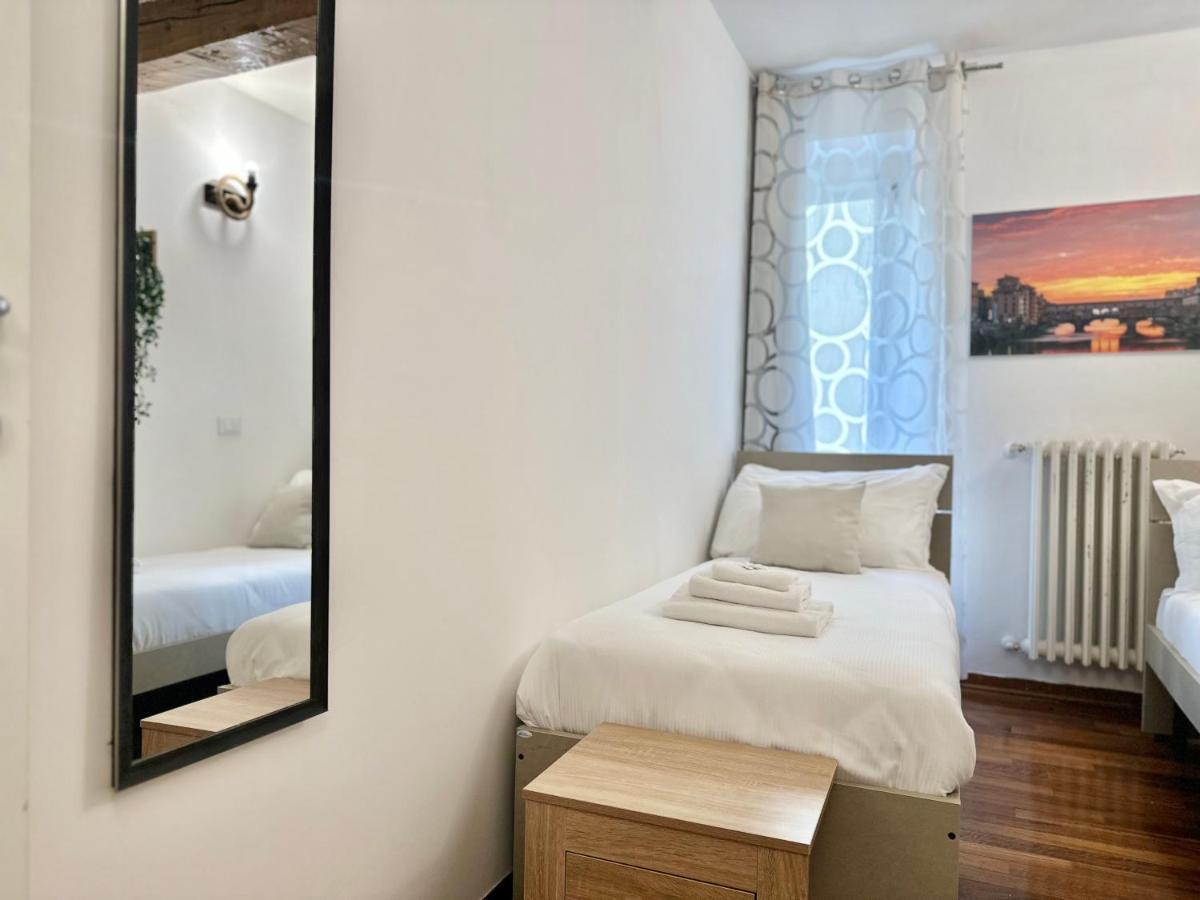 A 2 Passi Dal Duomo Con Parcheggio E 3 Camere Firenze Bagian luar foto